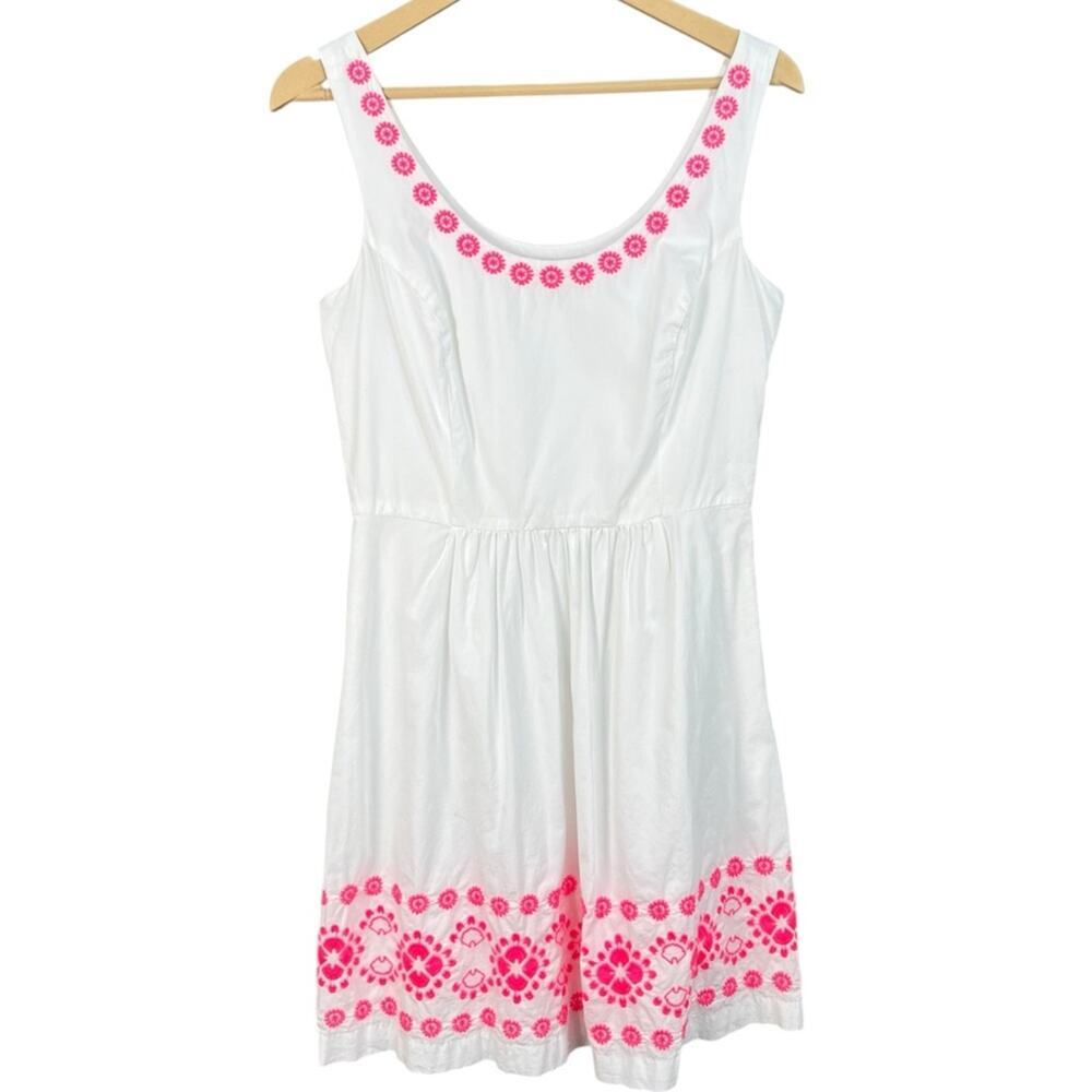 Vineyard Vines Dress Women’s White Pink Embroidered Size 4